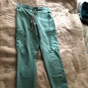Figs Yola Skinny Scrub Pants